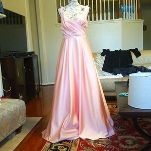 David's Bridal Dress Size 6